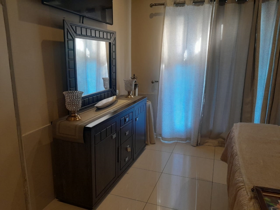 4 Bedroom Property for Sale in Bodorp North West
